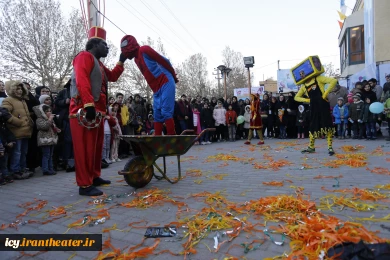 گزارش تصویری نمایش خیابانی " مبارک باشد"