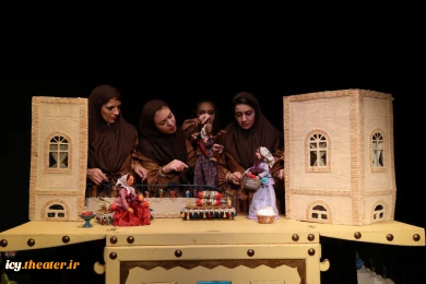 گزارش تصویری نمایش " ماه پیشونی"