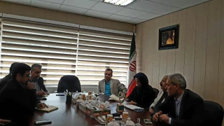 در جلسه مشترک با شهرداری همدان بررسی شد؛

ویژه‌برنامه‌های بزرگداشت ربع قرن جشنواره تئاتر کودک و نوجوان