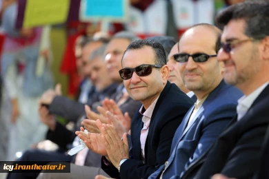 مراسم رونمایی از پوستر بیست و پنجمین جشنواره بین المللی تئاتر کودک و نوجوان