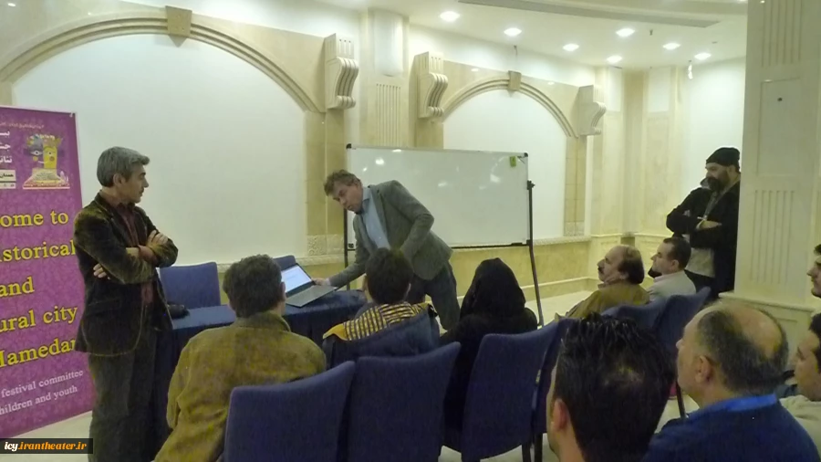 نیاز به تبادل فرهنگی‌تئاتری با ایران 2