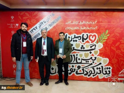 کارگردان آذربایجانی حاضر در جشنواره:

جشنواره تئاتر، هنرمندان را زنده نگاه می‌دارد