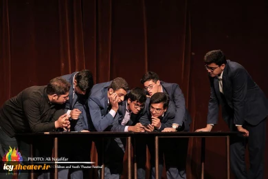 #گزارش_تصویری
اجرای نمایش"خندنده" از یزد به کارگردانی مجتبی لاله زاری    

