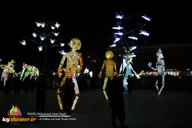 #گزارش_تصویری
اجرای نمایش "تنها یک زمین داریم" از تهران به کارگردانی حمیدرضا اردلان

