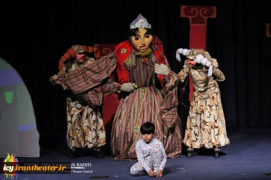 #گزارش_تصویری
اجرای نمایش "بالتازار" از همدان به کارگردانی محسن پورقاسمی

