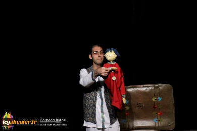 #گزارش_تصویری
اجرای نمایش  "دنیای رنگی رنگی" از لاهیجان به کارگردانی سمیه منجم

