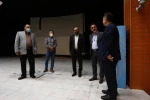 مدیرکل هنرهای نمایشی کشور:
تئاتر باید در سبد فرهنگی خانواده ها قرار بگیرد 8