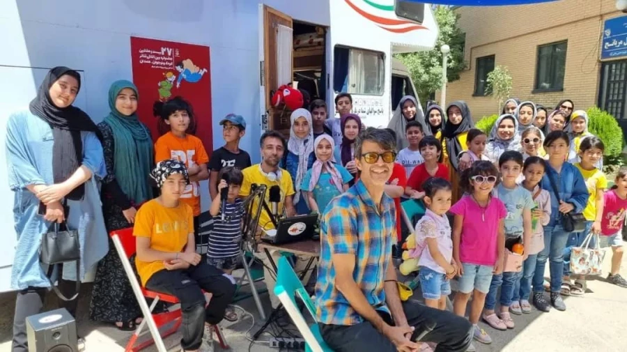 برگزاری کارگاه‌های نمایش رادیویی بداهه برای کودکان 3