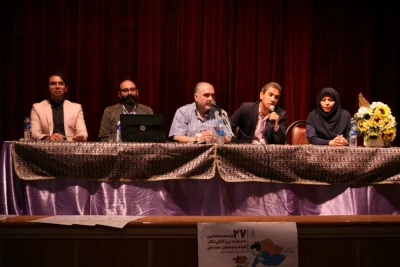 در نشست دبیران دو جشنواره تئاتر کودک و نوجوان گرجستان و ایران مطرح شد

لوون کتگوری: تئاتر در مدارس توسعه پیدا می‌کند / مشهدی عباس: تبادل فرهنگی و تکنیکی با تئاتر جهان مهم است