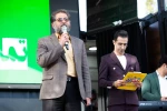هنرمندان حاضر در افتتاحیه جشنواره تئاتر کودک و نوجوان در اردکان- عکس: ریحانه خواجه منصوری