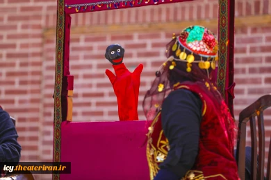 نمایش «نمایش مبارک و مرغ تخم طلا» - پارک میدانگاه باغ ملی - عکس: ابوالفضل شایق