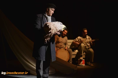 نمایش «عقاب»-  عکس: یاسین مهدیزاده
کارگردان : ناصر آویژه /  پلاتو کاووسی 2 / 1402/12/03