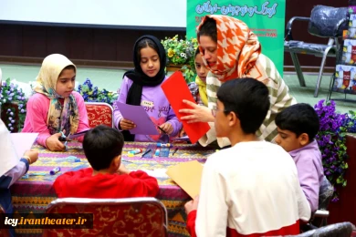 کارگاه ساخت ماسک توسط هنرمندانی از اسپانیا و ایتالیا - عکس: عرفان دهقان