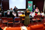 کارگاه ساخت ماسک توسط هنرمندانی از اسپانیا و ایتالیا - عکس: عرفان دهقان