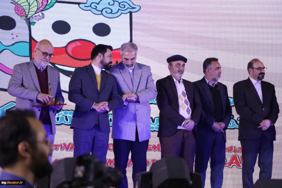 برگزیدگان جشنواره تئاتر کودک و نوجوان ۲۸ معرفی شدند / آزادی 6 زندانی جرائم غیرعمد 8