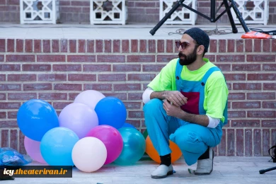 نمایش خیابانی «روزی روزگاری در سرزمین زباله‌ها»- عکس: ریحانه خواجه منصوری