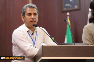 سخنرانی عمران خان از هندوستان- مرکز تحقیقات سالمندان اردکان- عکس: سبحان جعفری