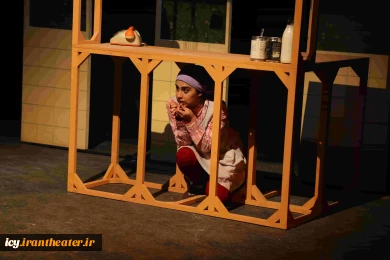 نمایش «شکلات فرنگی»- عکس: عرفان دهقان /
کارگردان : محمدرضا مالکی / تالار کاووسی پلاتو 1 / 1402/12/05