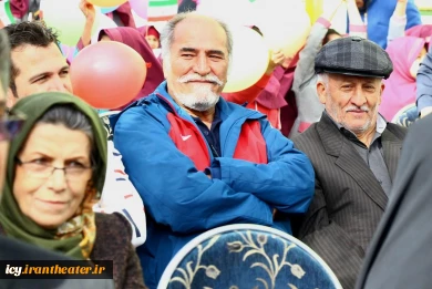 گزارش تصویری از رونمایی پوستر بیست و پنجمین جشنواره بین المللی تئاتر کودک و نوجوان همدان
عکس ها از محسن سعیدی