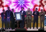 گزارش تصویری از اختتامیه بیست و پنجمین جشنواره بین المللی تئاتر کودک و نوجوان همدان
عکس ها از  عبدالرحمان رأفتی - خبرگزاری تسنیم