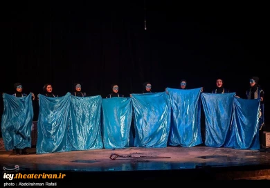 گزارش تصویری از اجرای نمایش های بیست و هفتمین جشنواره بین المللی تئاتر کودک و نوجوان همدان
عکس ها از  عبدالرحمان رأفتی - خبرگزاری تسنیم