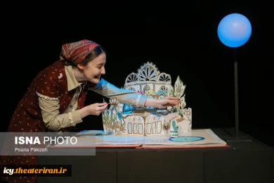 گزارش تصویری از اجرای نمایش های بیست و هفتمین جشنواره بین المللی تئاتر کودک و نوجوان همدان
عکس ها از  پوریا پاکیزه - خبرگزاری ایسنا