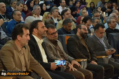گزارش تصویری از اختتامیه بیست و هفتمین جشنواره بین المللی تئاتر کودک و نوجوان همدان
عکس ها از  راضیه حاجیلویی - خبرگزاری بسیج / سری دوم
