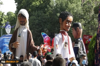 گزارش تصویری از افتتاحیه بیست و هفتمین جشنواره بین المللی تئاتر کودک و نوجوان همدان
عکس ها از  سعیده کیان پور - خبرگزاری بسیج / سری اول