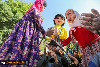 گزارش تصویری از افتتاحیه بیست و هفتمین جشنواره بین المللی تئاتر کودک و نوجوان همدان
عکس ها از  محمد امین نجفی - باشگاه خبرنگاران جوان