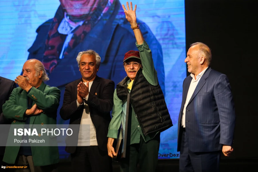 گزارش تصویری از اختتامیه بیست و ششمین جشنواره بین المللی تئاتر کودک و نوجوان همدان
عکس ها از پوریا پاکیزه - خبرگزاری ایسنا