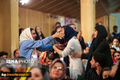 گزارش تصویری از اختتامیه بیست و ششمین جشنواره بین المللی تئاتر کودک و نوجوان همدان
عکس ها از پوریا پاکیزه - خبرگزاری ایسنا
