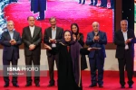 گزارش تصویری از اختتامیه بیست و چهارمین جشنواره بین المللی تئاتر کودک و نوجوان همدان
عکس ها از پوریا پاکیزه - خبرگزاری ایسنا
