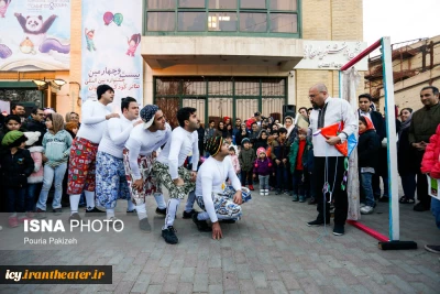 گزارش تصویری از اجرای نمایش های بیست و چهارمین جشنواره بین المللی تئاتر کودک و نوجوان همدان
عکس ها از پوریا پاکیزه - خبرگزاری ایسنا / سری اول