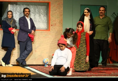 گزارش تصویری از اجرای نمایش های بیست و چهارمین جشنواره بین المللی تئاتر کودک و نوجوان همدان
عکس ها از امین بصیری پارسا - خبرگزاری ایرنا / سری اول