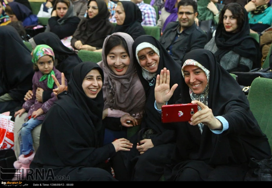 گزارش تصویری از اجرای نمایش های بیست و چهارمین جشنواره بین المللی تئاتر کودک و نوجوان همدان
عکس ها از امین بصیری پارسا - خبرگزاری ایرنا / سری دوم