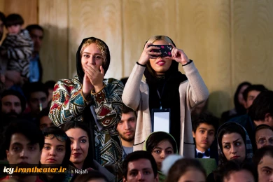 گزارش تصویری از اختتامیه بیست و چهارمین جشنواره بین المللی تئاتر کودک و نوجوان همدان
عکس ها از  محمد امین نجفی - باشگاه خبرنگاران جوان
