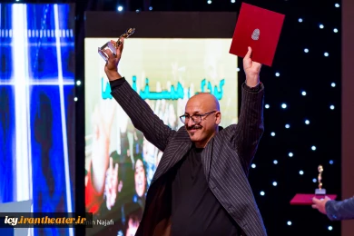 گزارش تصویری از اختتامیه بیست و چهارمین جشنواره بین المللی تئاتر کودک و نوجوان همدان
عکس ها از  محمد امین نجفی - باشگاه خبرنگاران جوان