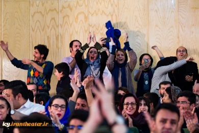 گزارش تصویری از اختتامیه بیست و چهارمین جشنواره بین المللی تئاتر کودک و نوجوان همدان
عکس ها از  محمد امین نجفی - باشگاه خبرنگاران جوان