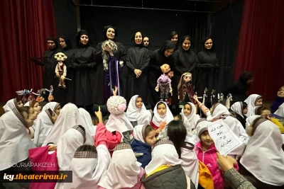 نمایش «چهچه چلچله چهل گیس»- عکس: پوریا پاکیزه/
کارگردان : نسیم شیرزادی / تالار اصلی شهید آوینی / 1403/08/12