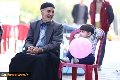 گزارش تصویری از حاشیه های روز اول بیست و نهمین جشنواره بین‌المللی تئاتر کودک و نوجوان همدان از نگاه : ایمان حامی خواه و سعید زین العابدین / 1403/08/12