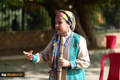 گزارش تصویری از حاشیه های روز اول بیست و نهمین جشنواره بین‌المللی تئاتر کودک و نوجوان همدان از نگاه : ایمان حامی خواه و سعید زین العابدین
