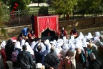 گزارش تصویری از حاشیه های روز اول بیست و نهمین جشنواره بین‌المللی تئاتر کودک و نوجوان همدان از نگاه : ایمان حامی خواه و سعید زین العابدین