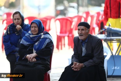 گزارش تصویری از حاشیه های روز اول بیست و نهمین جشنواره بین‌المللی تئاتر کودک و نوجوان همدان از نگاه : ایمان حامی خواه و سعید زین العابدین