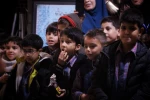 گزارش تصویری از استقبال مخاطبان همدانی از نمایش های دومین روز بیست و نهمین جشنواره بین‌المللی تئاتر کودک و نوجوان همدان 
 عکس ها از  سعید زین العابدینی