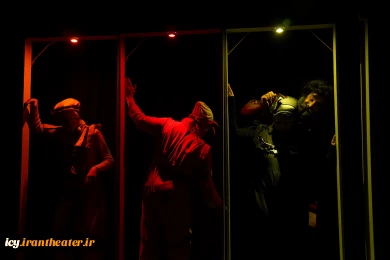 نمایش «یارا و ماموریت عروسکی »- عکس: سمانه جویا /
کارگردان : کولتسوو دیمیتری/ پلاتو آوینی/ 1403/08/12