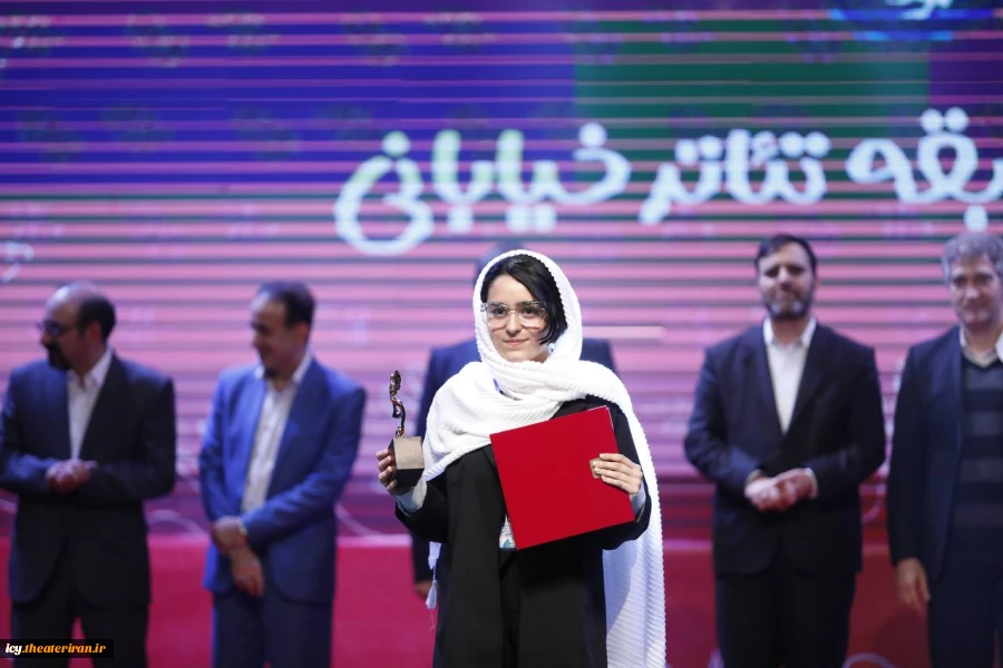 گزارش تصویری از مراسم اختتامیه بیست و نهمین جشنواره بین‌المللی تئاتر کودک و نوجوان همدان - سری سوم/ 1403/08/17
عکس ها از ایمان حامی خواه